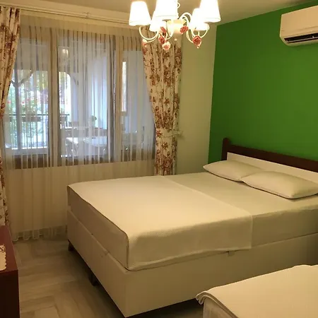 Gulser Konuk Evi Siğacık