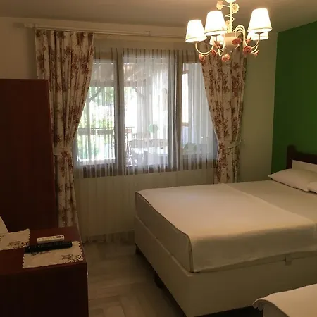 Gulser Konuk Evi Siğacık